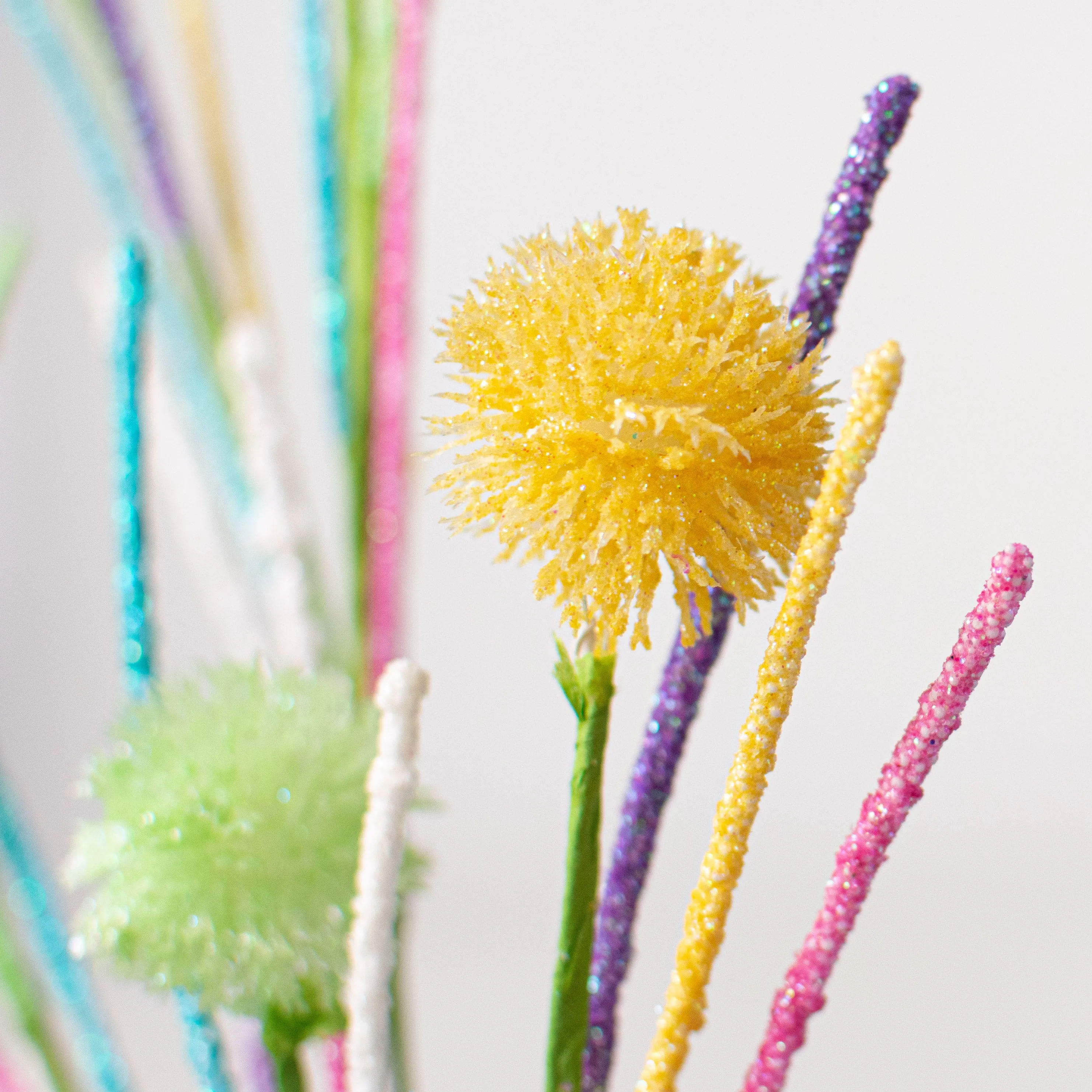 30" Glitter Gum Ball Spray: Spring Multicolor
