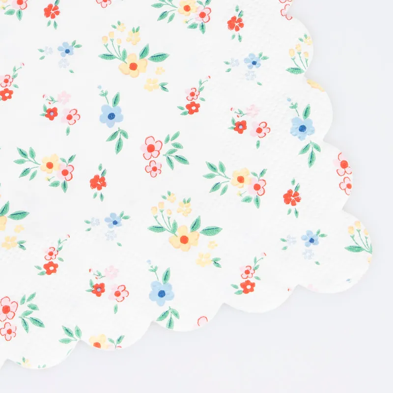 Ditsy Posy Scalloped Napkins Large 16pk.