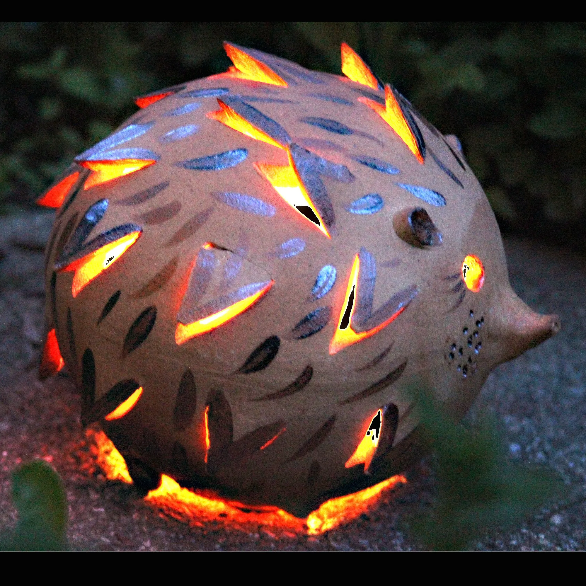 Garden Lantern, Hedgehog