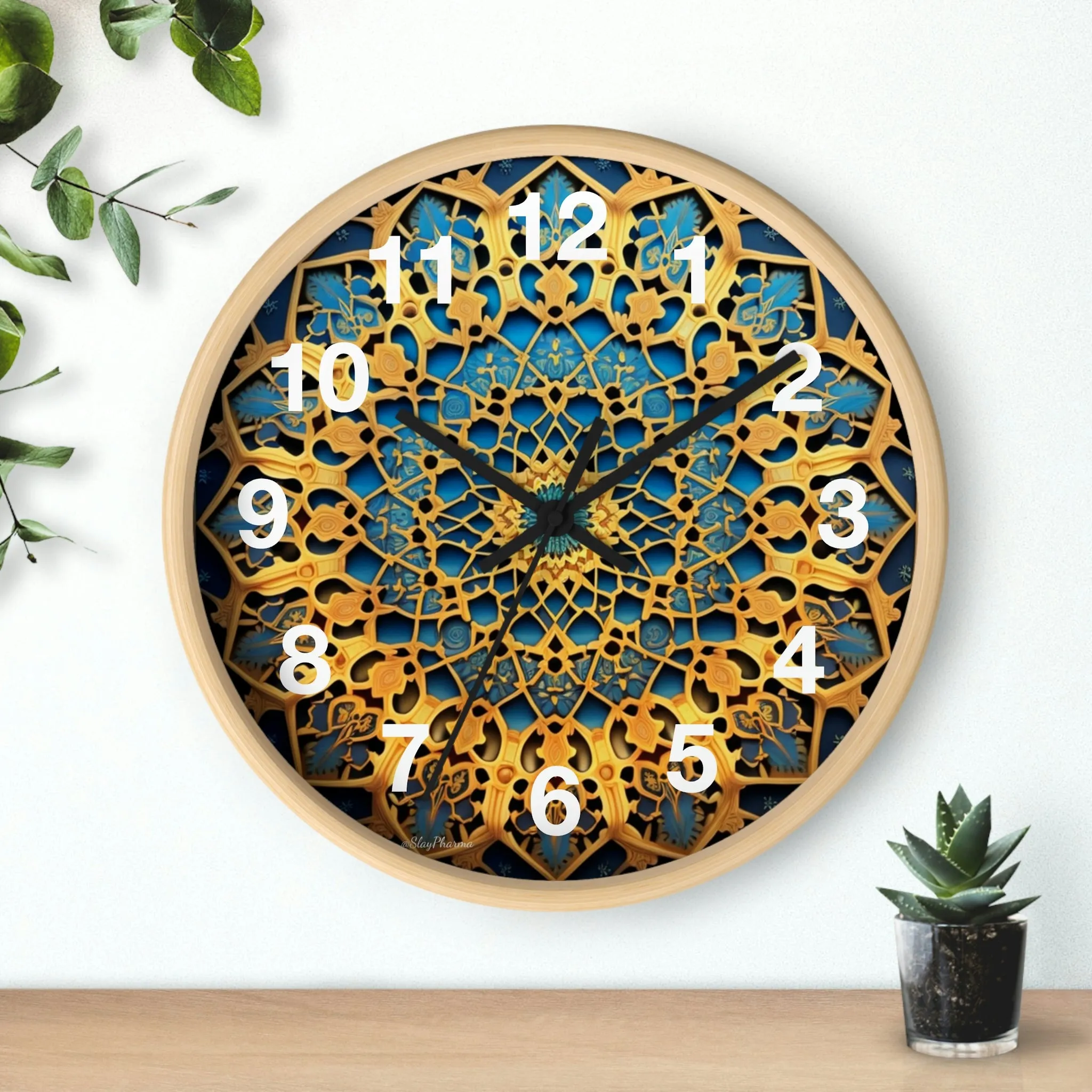 Muqarnas pattern Wall Clock w/ numbers
