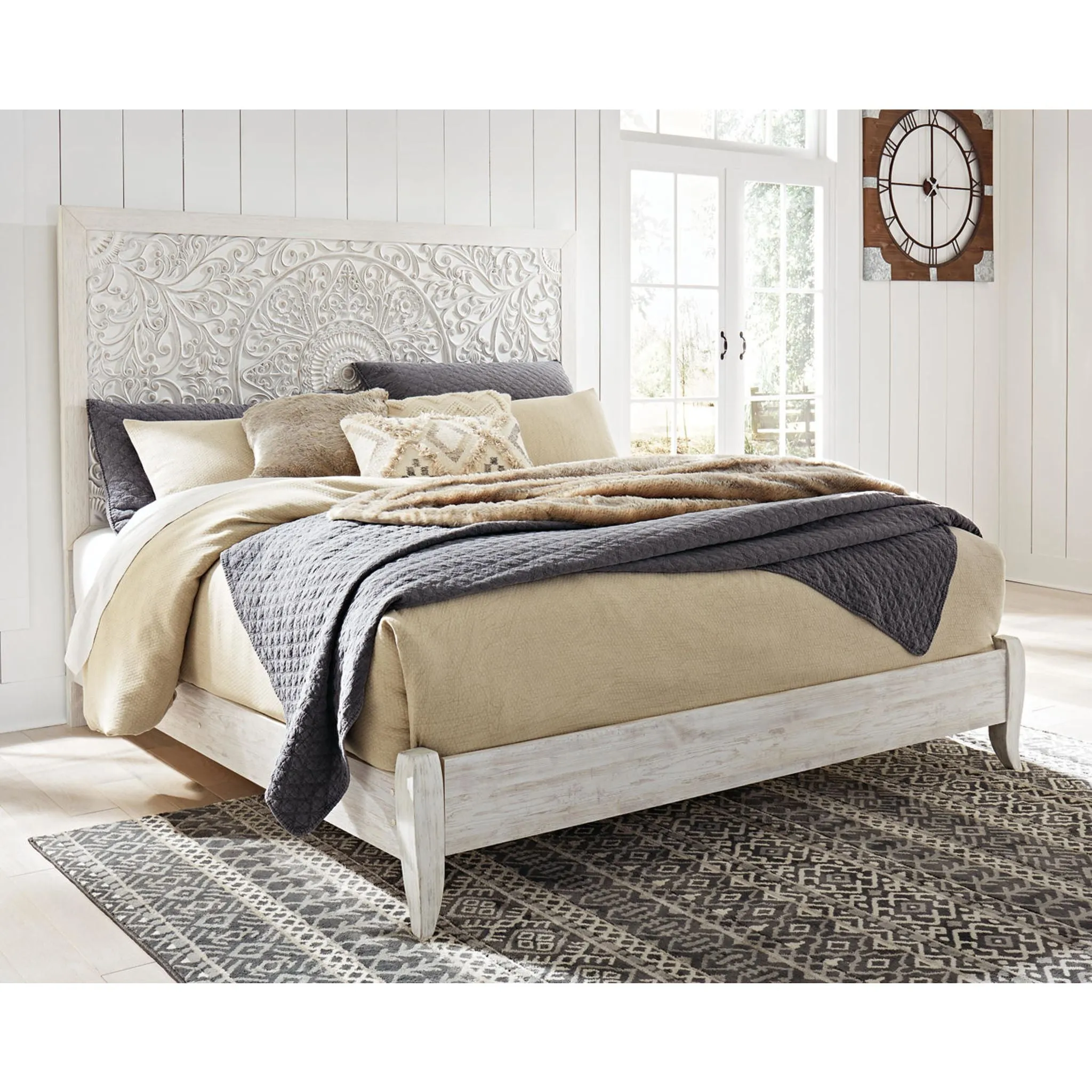 Paxberry 5 Piece Panel Bedroom