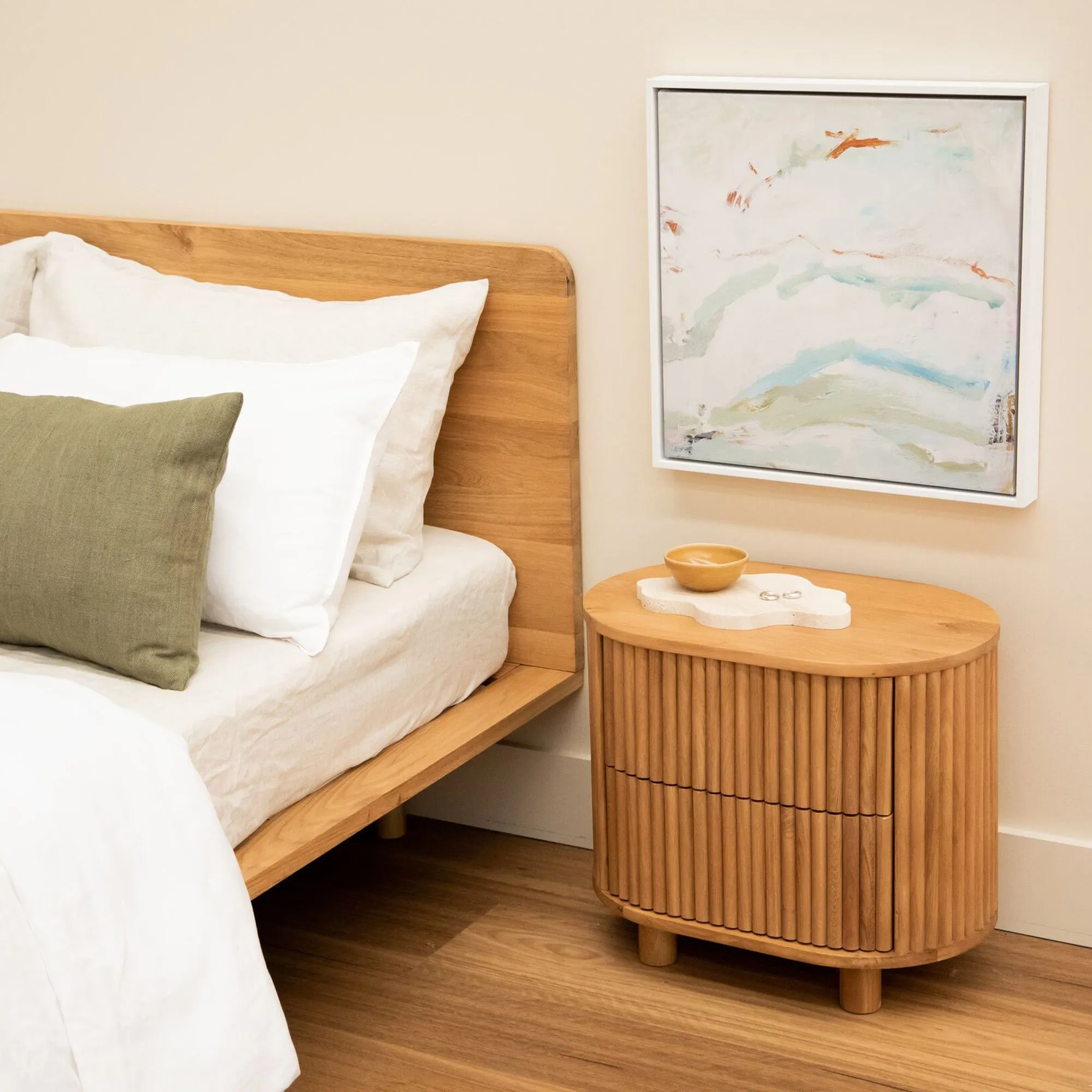 Serene King Bed - Oak