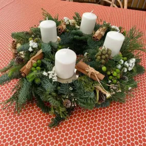 The Advent Glow Wreath (With 4 Candles)