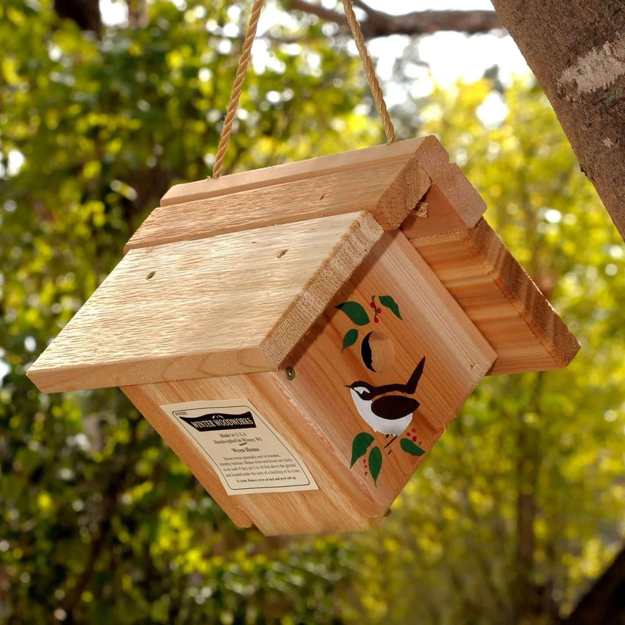 Wren Hanging Birdhouse - Cedar Wood | Winter Woodworks